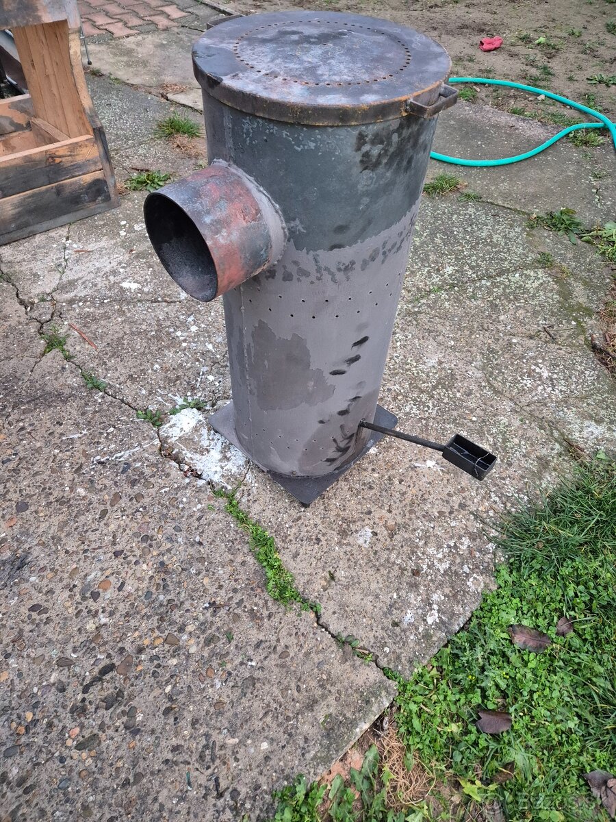 Predám olejové kachle. - 2