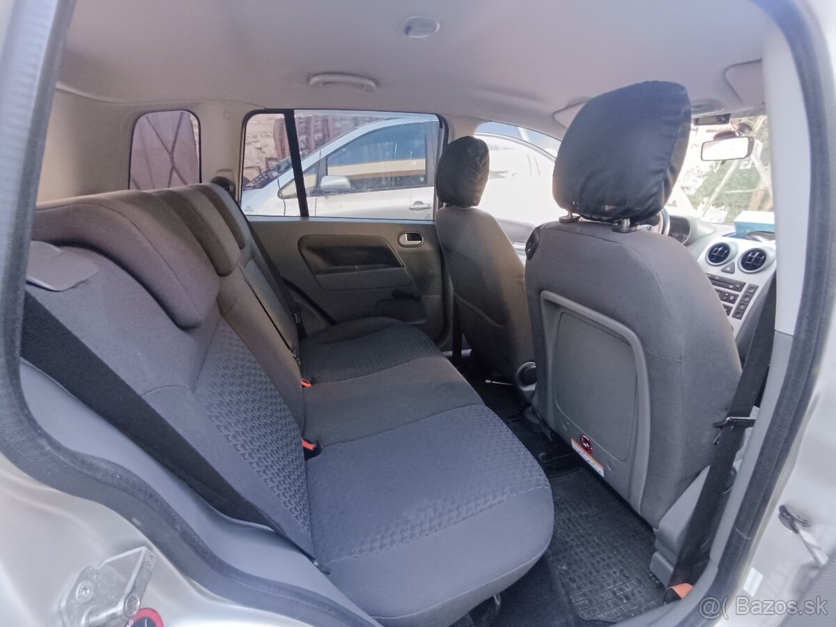 Ford Fusion - 2
