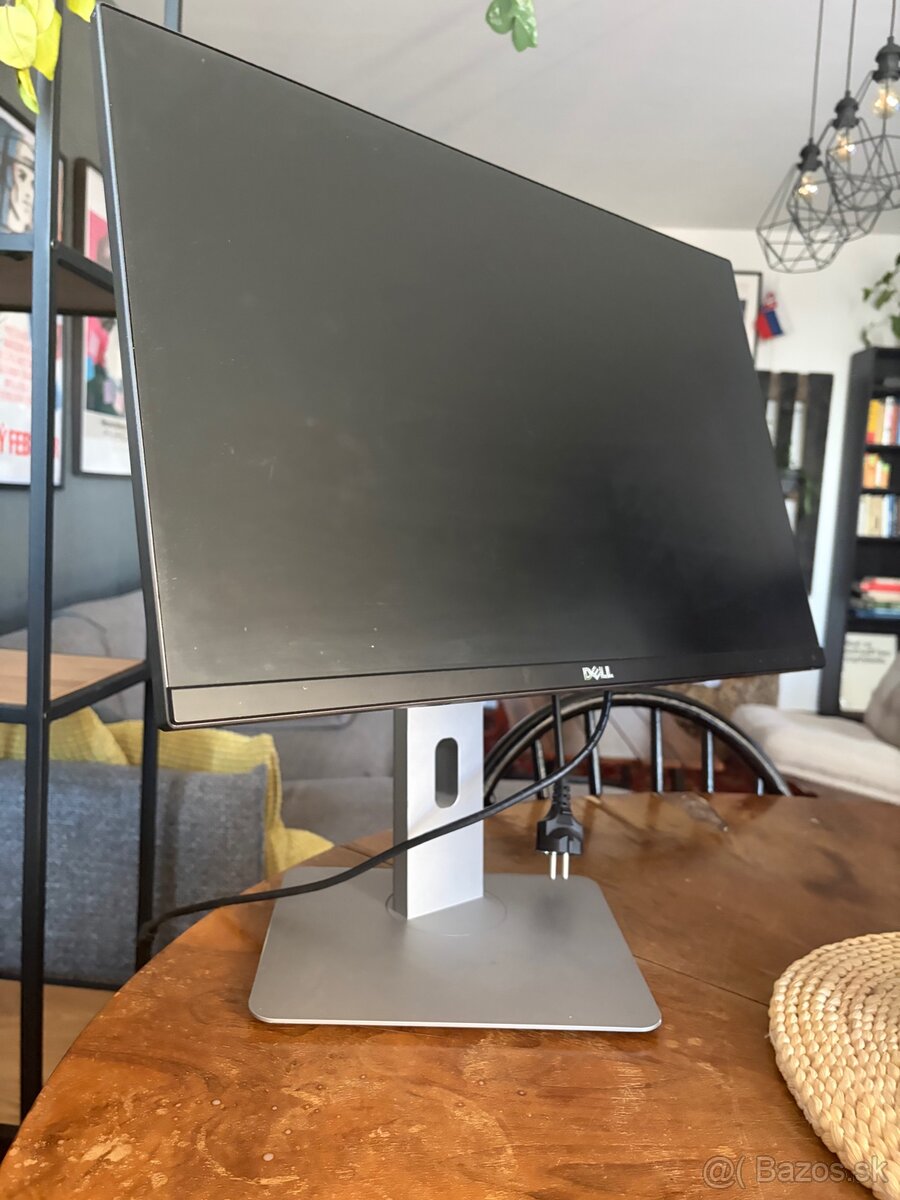Monitor Dell UltraSharp U2415 24.1 palcovy - 2