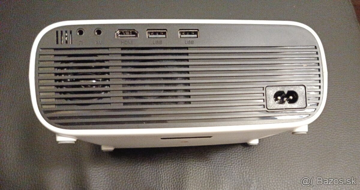 Wifi LED projektor s 4K UHD - 2