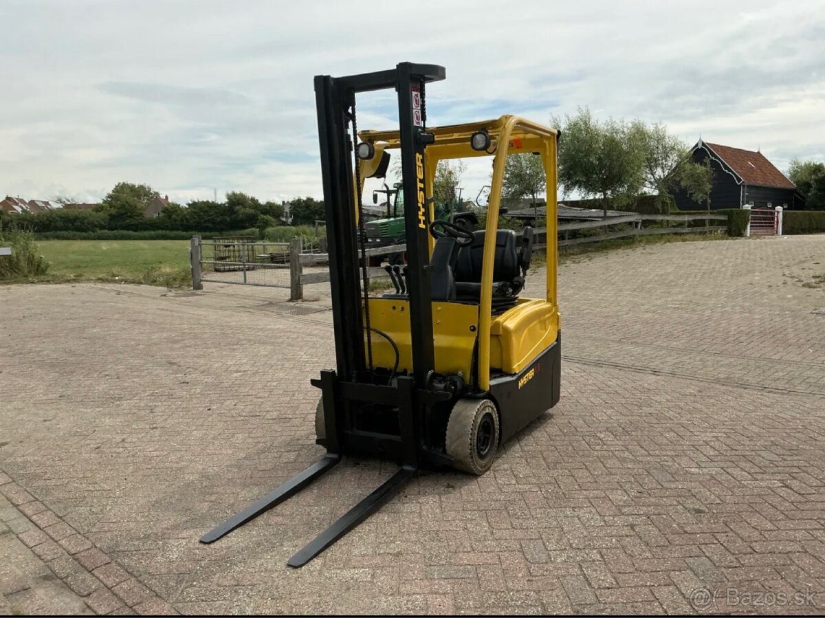 Vysokozdvižný vozík Hyster J1.6 2013 - 2