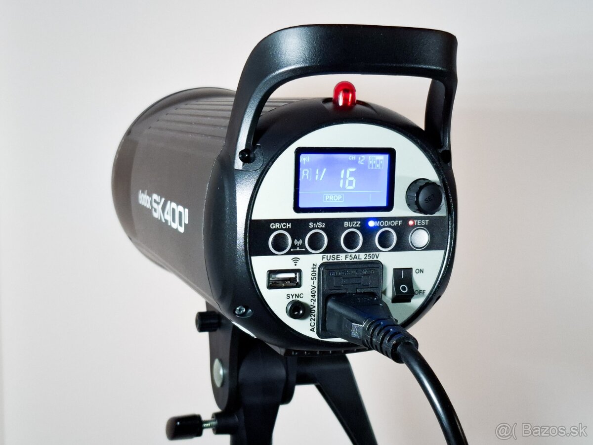 Godox SK400II - 2