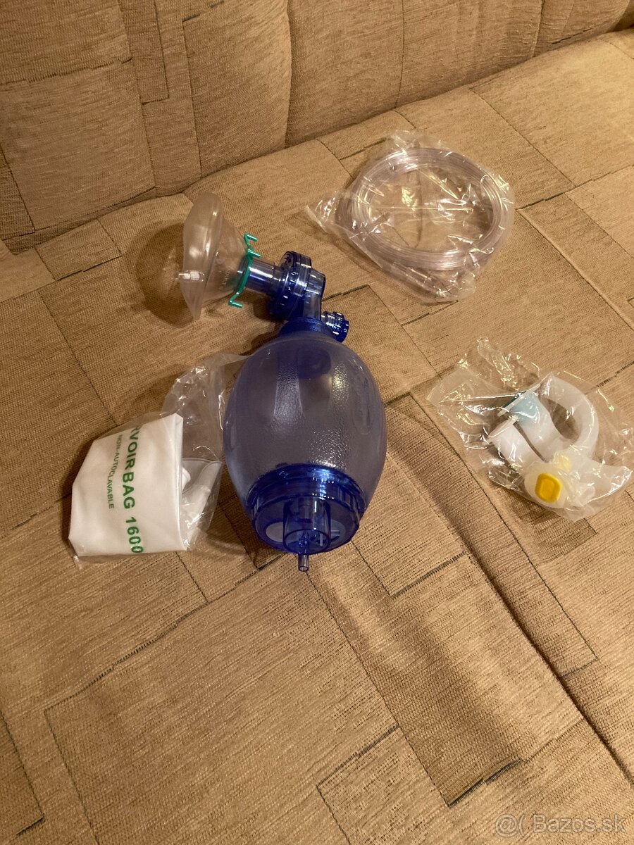 Dýchací vak + ústna maska - 2