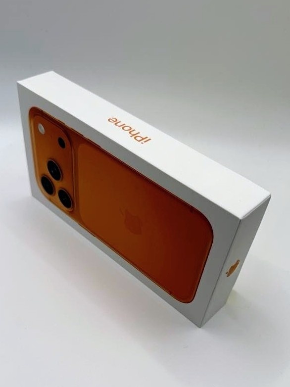 iPhone 17 Pro Max 512GB Cosmic Orange - 2