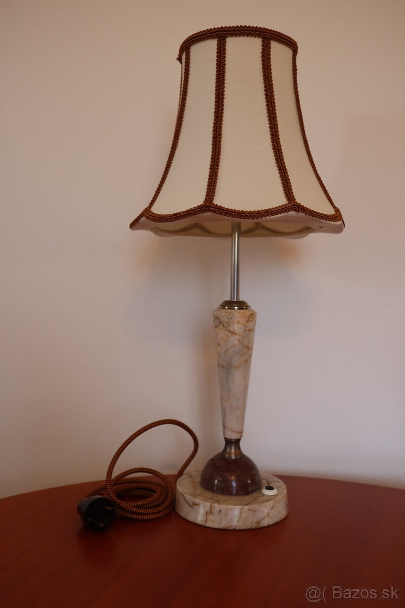 Starožitná stolová lampa. - 2