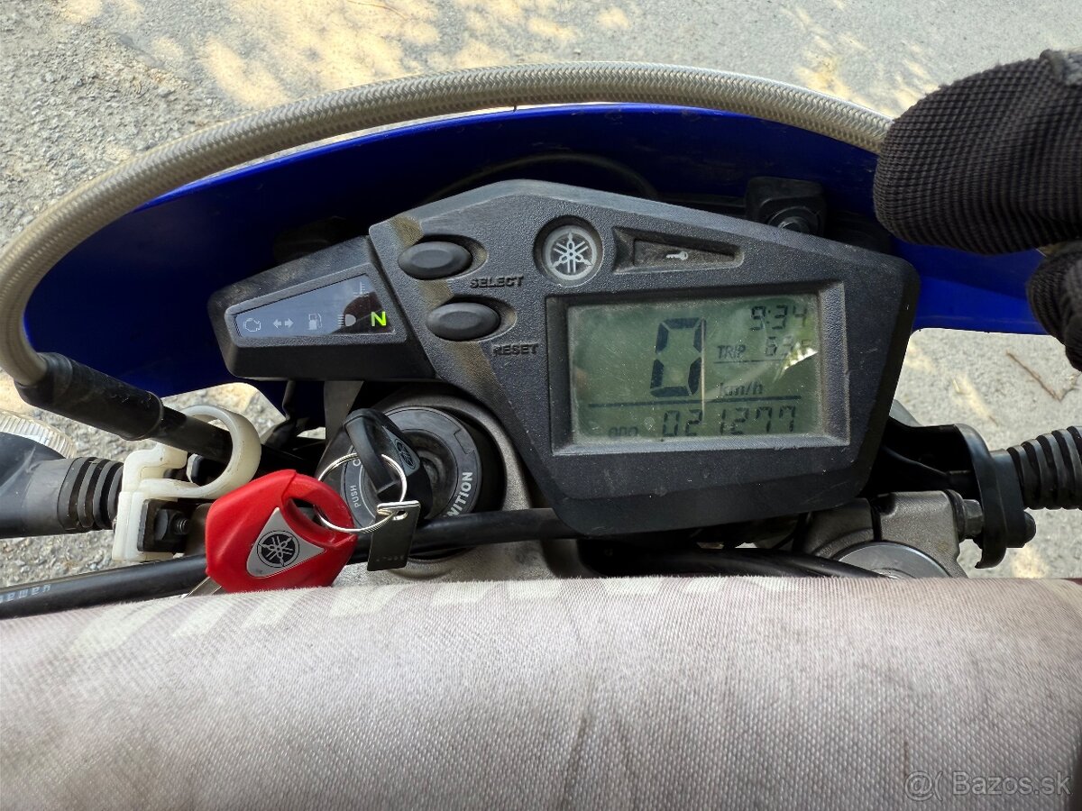 Yamaha xt660x