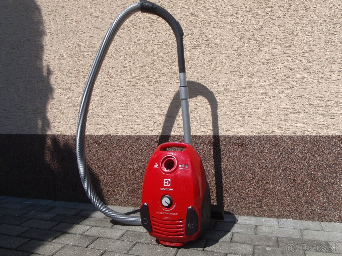 Vysávač Electrolux - 2