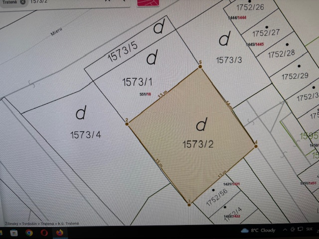 Pozemok v Trstenej pri nemocnici - prenájom - 2