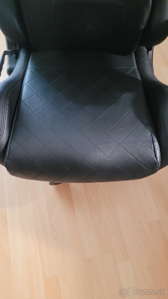 Herné kreslo - 2