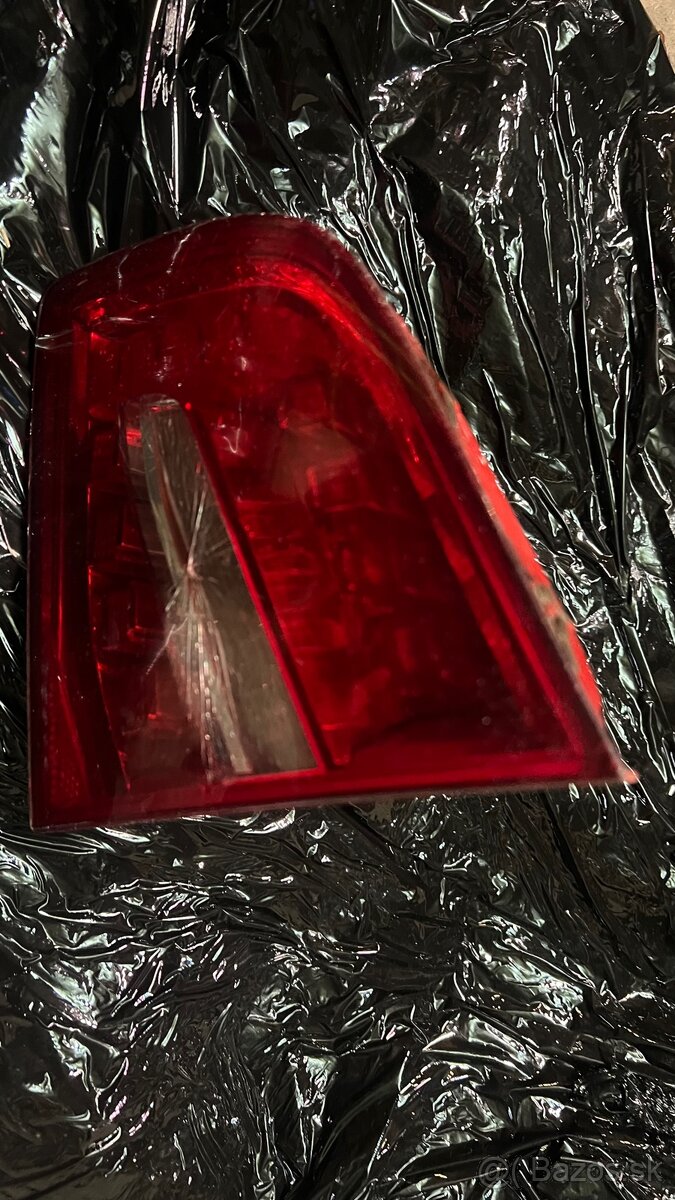 Predám svetla Audi - 2