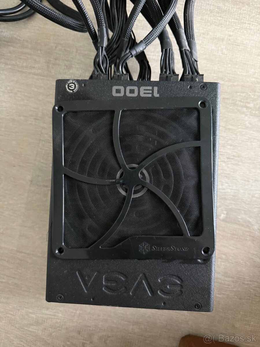 EVGA SuperNOVA 1300 G2-1300W Gold 2ks - 2