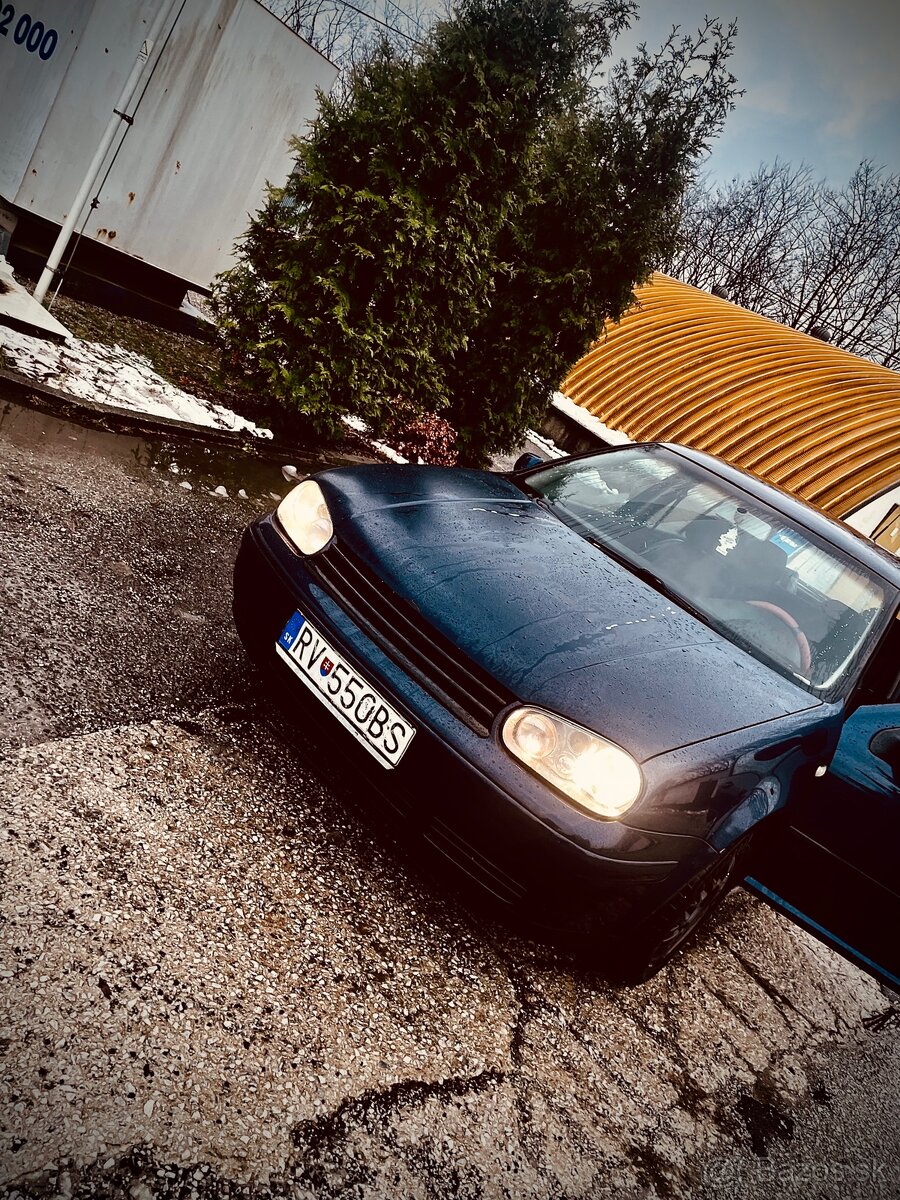 Volkswagen Golf 4 - 2