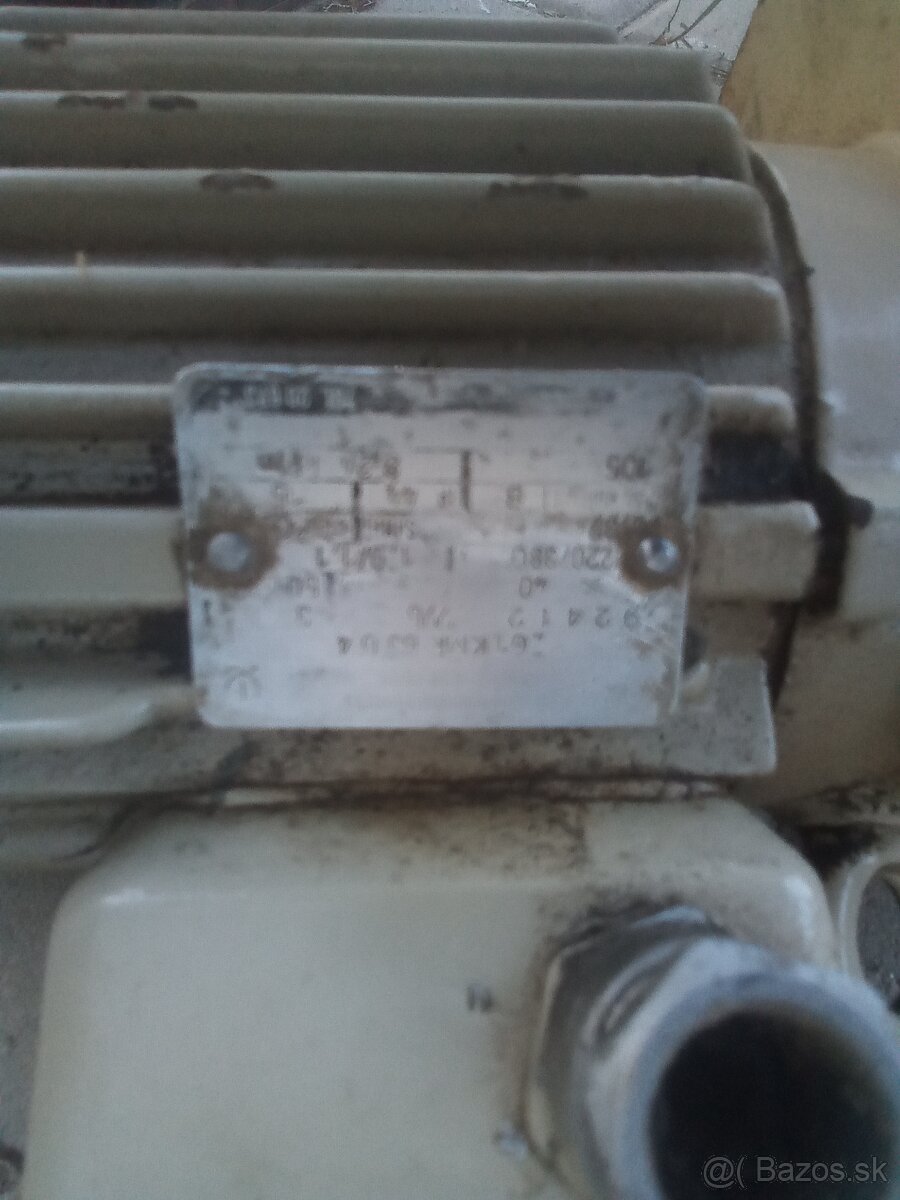 Predám elektromotor s prevodovkou - 2