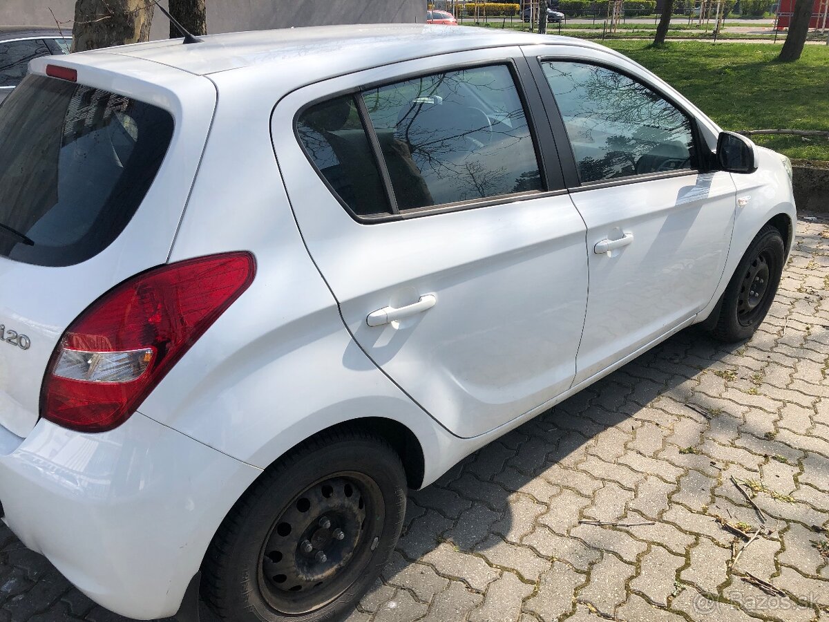 Hyudai i 20 2012 - 2