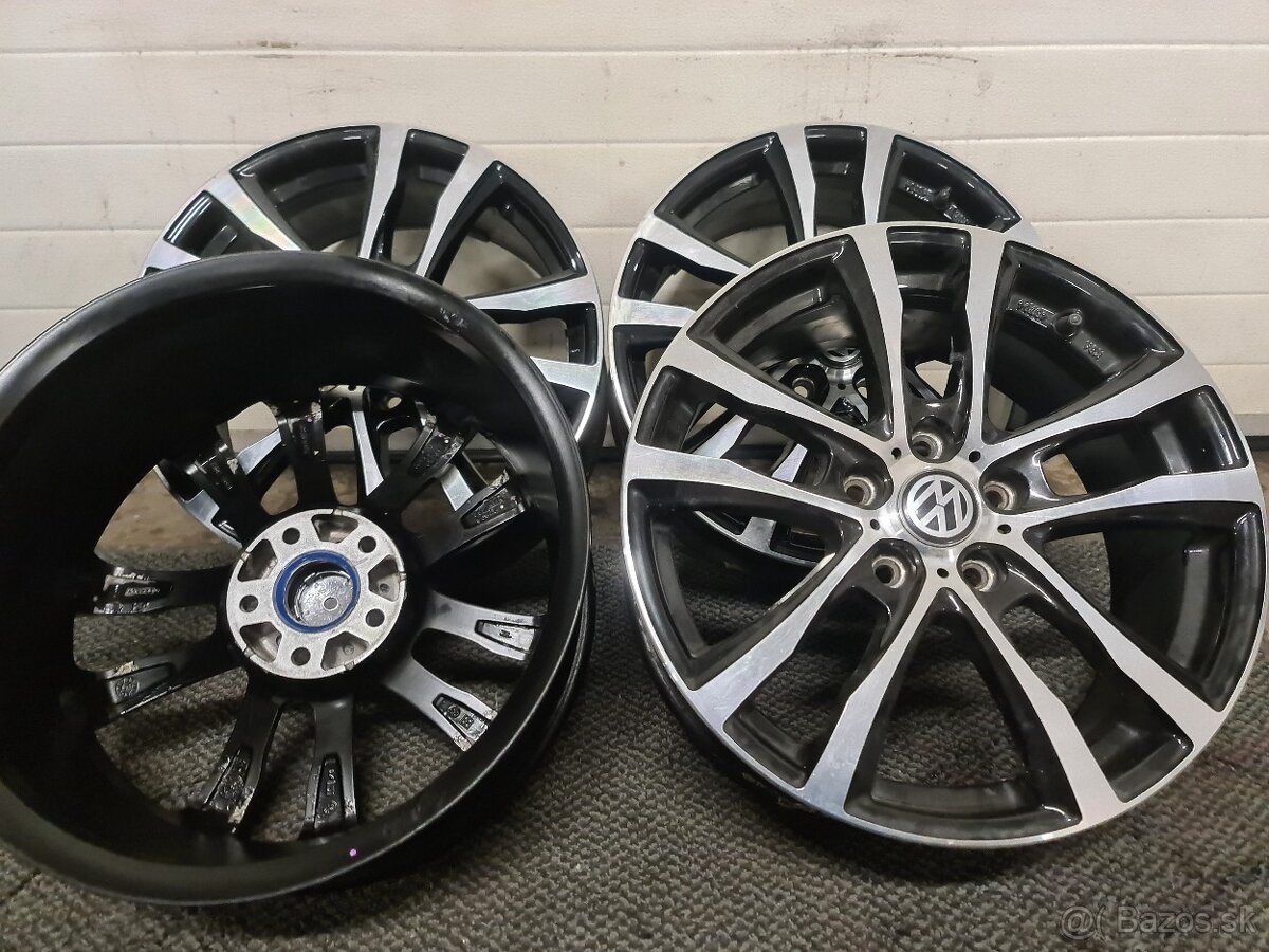 5X112 R17 ALU DISKY 7,0J ET50 - 2