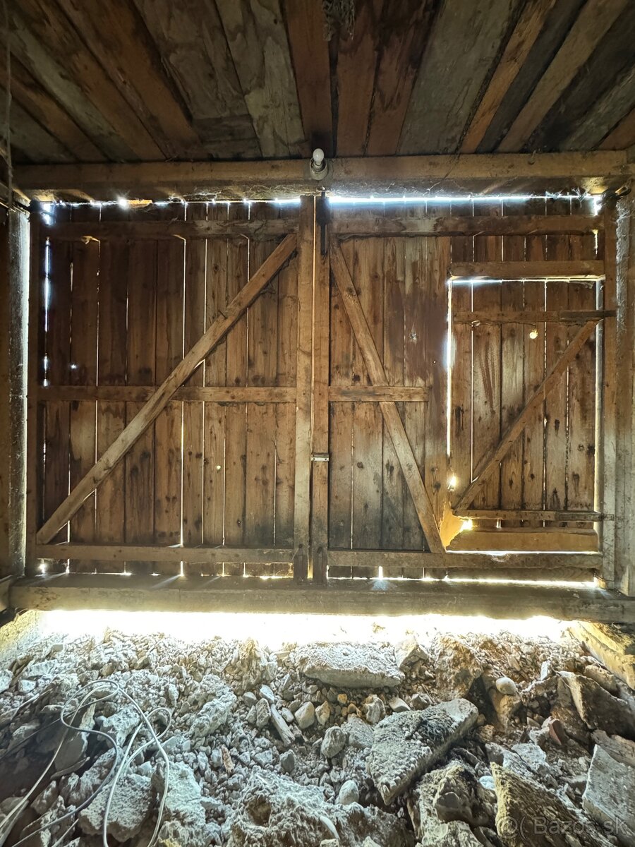 Staré vráta dosky humno - 2