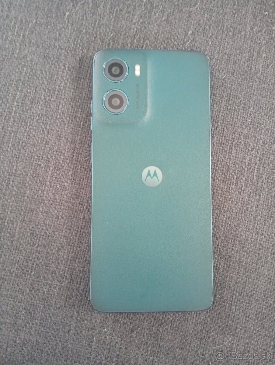 Predám telefón Moto g05 - 2