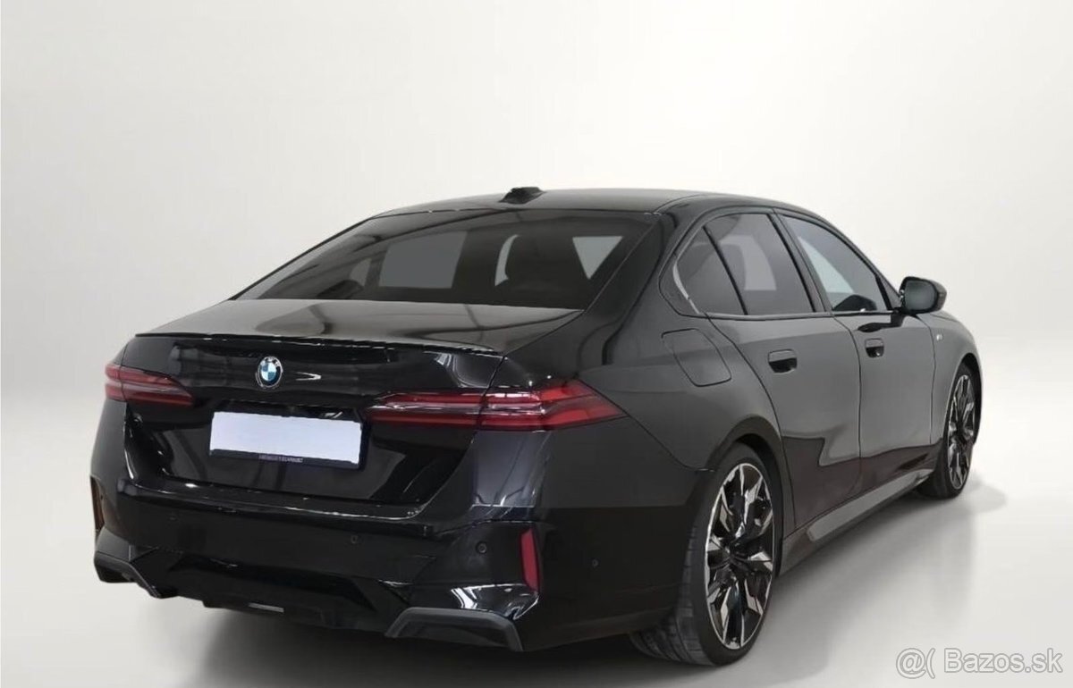 BMW Rad 5 X-drive 520d mHEV A/T M-packet - 2