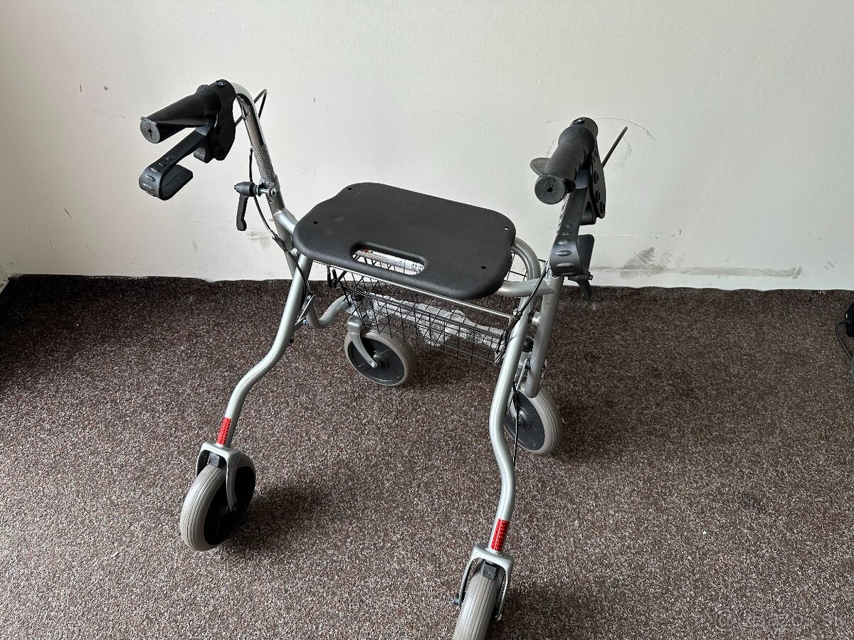 Chodítko pre seniorov - rolátor - 2