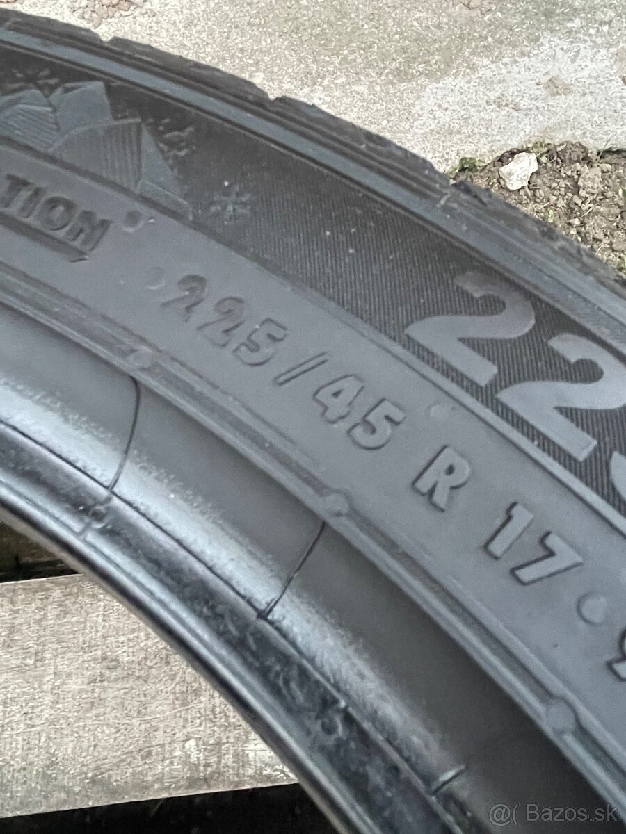 Kusovka 2023 225/45 R17 Semperit - 2