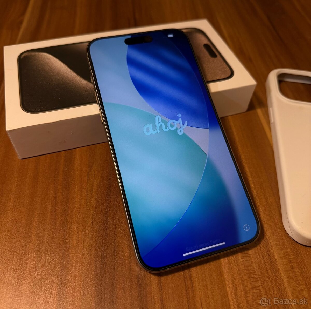 iPhone 15 Pro Max, Natural Titanium 512GB - 2