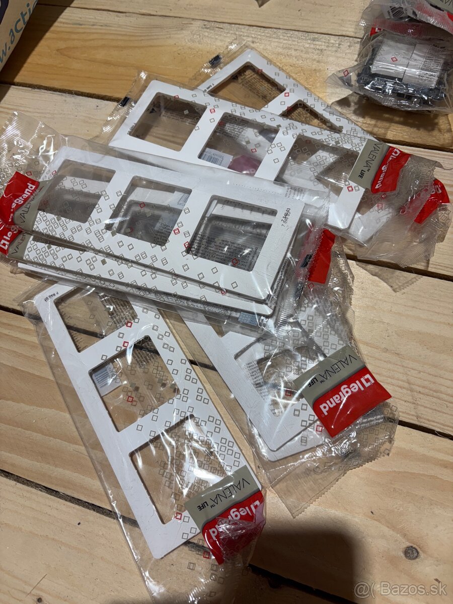 Legrand zásuvky a vypínače - 2