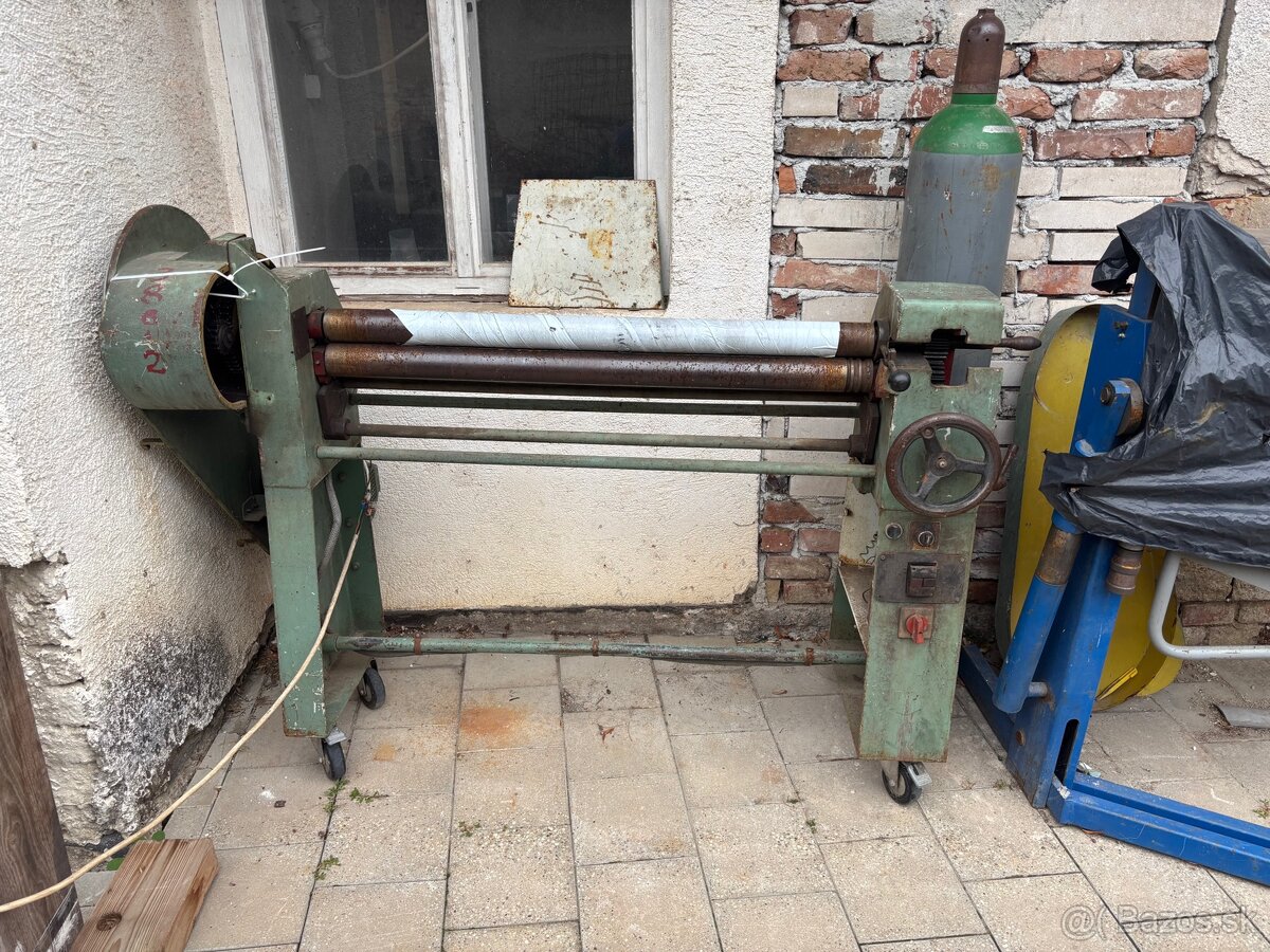 Skruzovacka plechu - 2