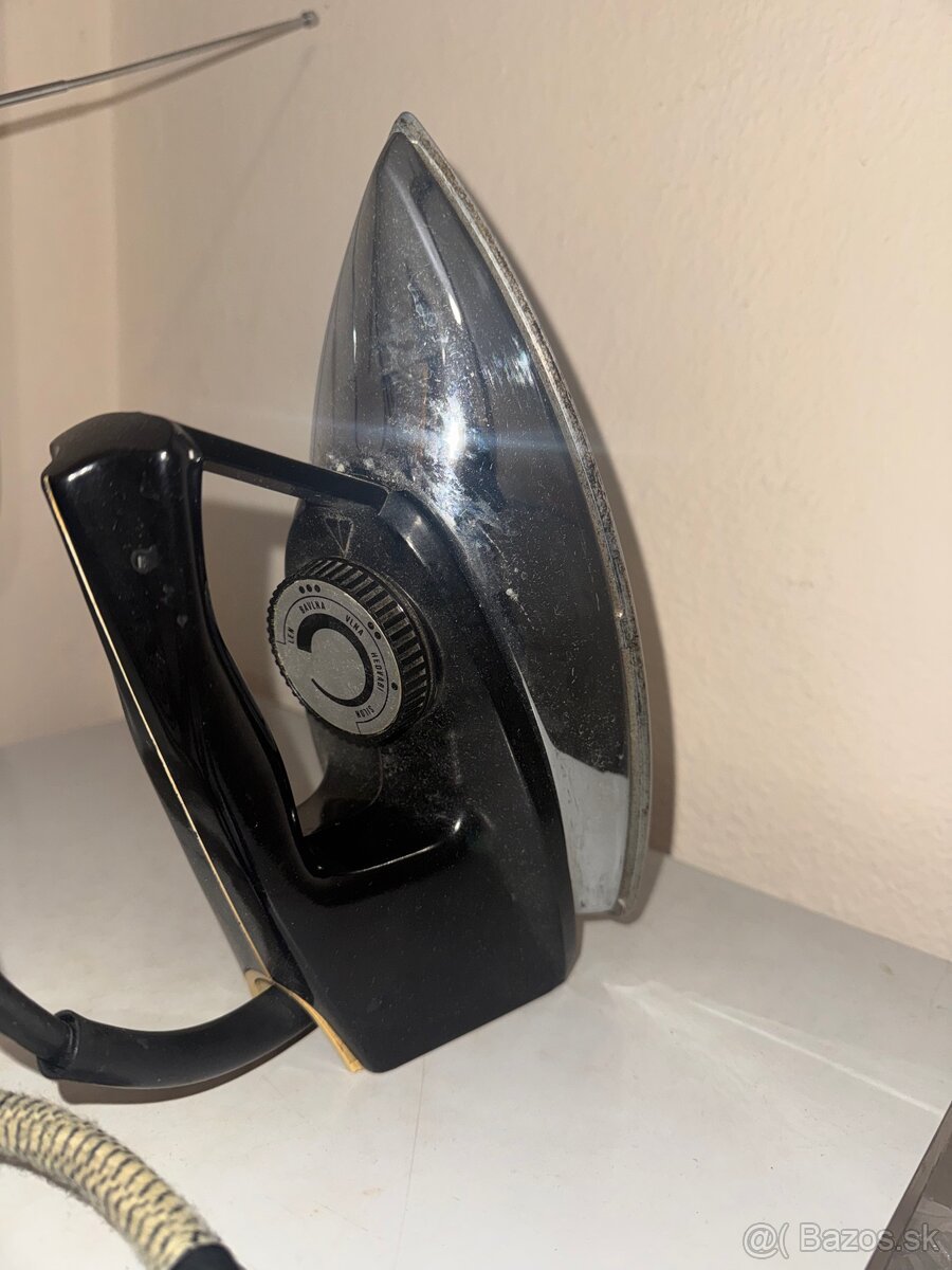 Retro žehlička - 2