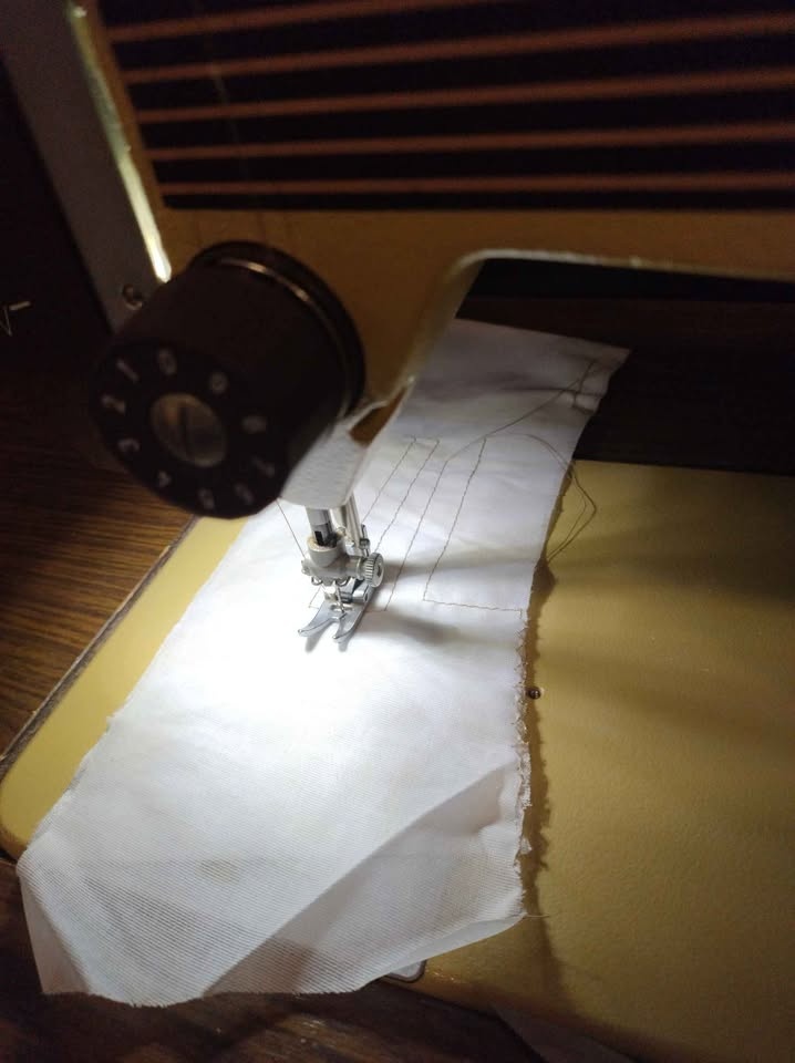 Šijací stroj Textima so stolom - 2