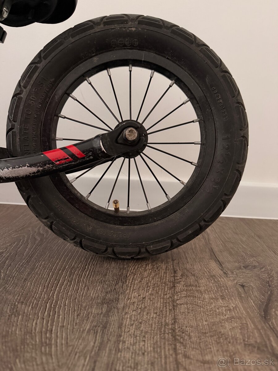 Odrážadlo Trek - 2