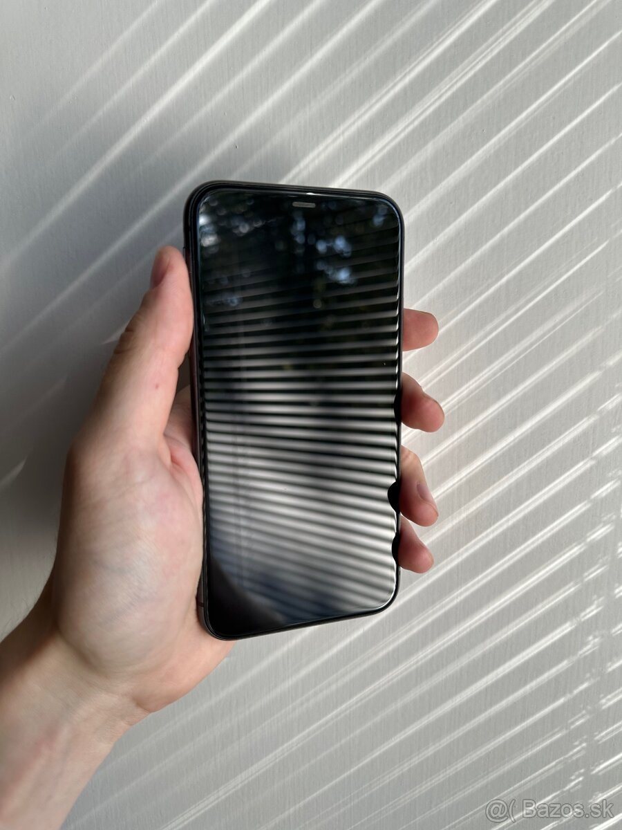 iPhone 11 64 gb - Black - 2