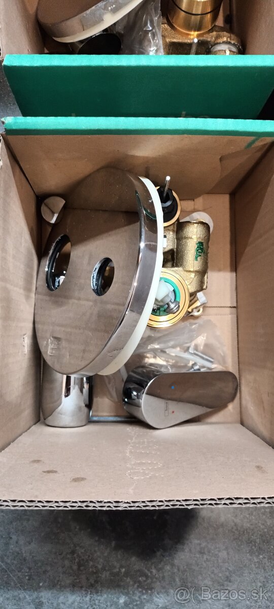 Podomietková sprchová batéria - 2