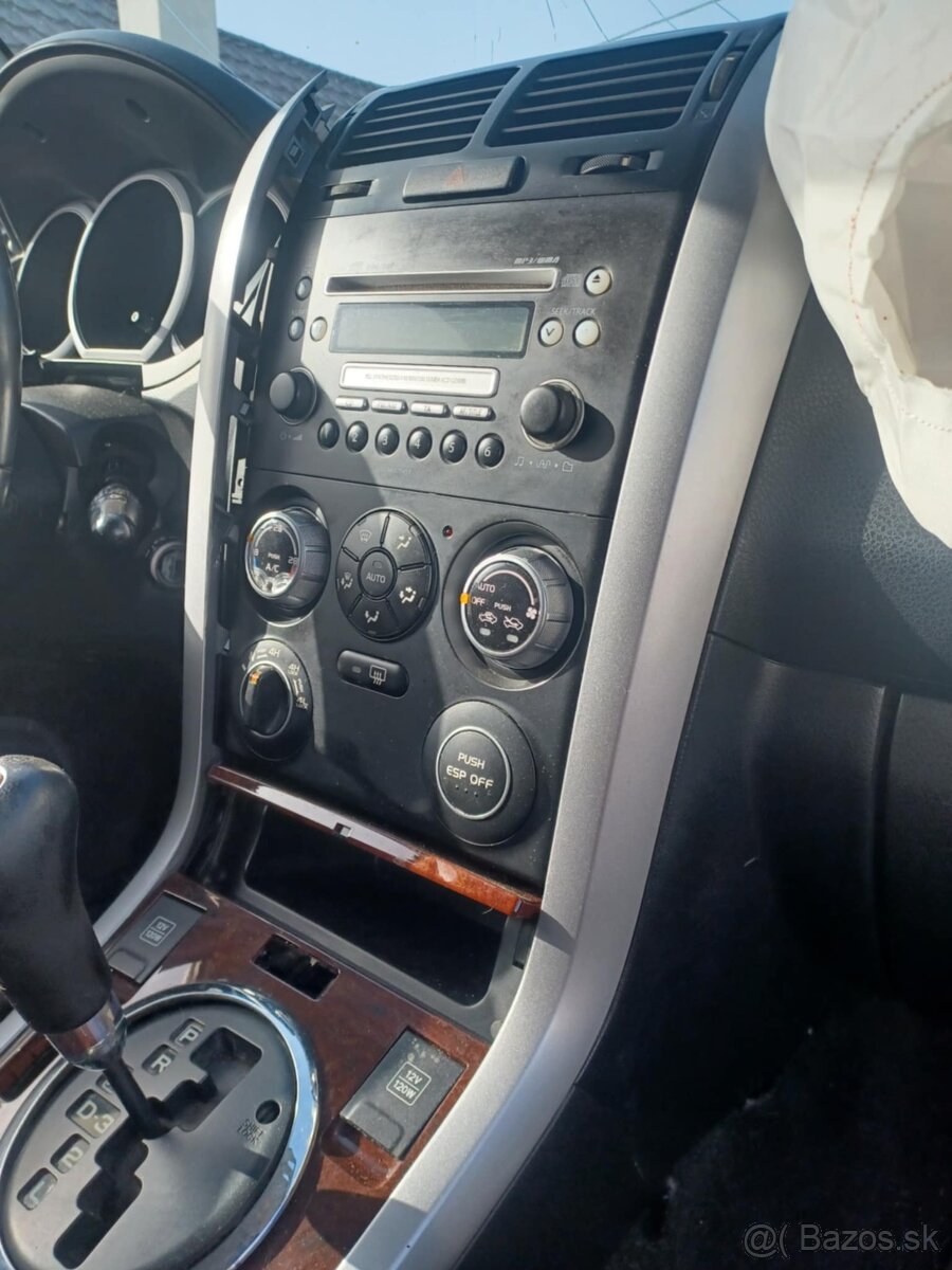 Rozpredám Suzuki Grand Vitara 4x4 2.0 103kw J20A - 2