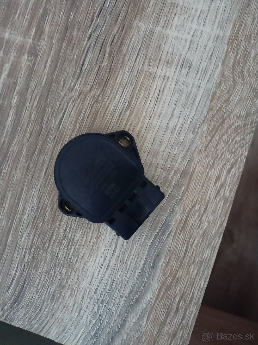 Renault potenciometer plynu - 2