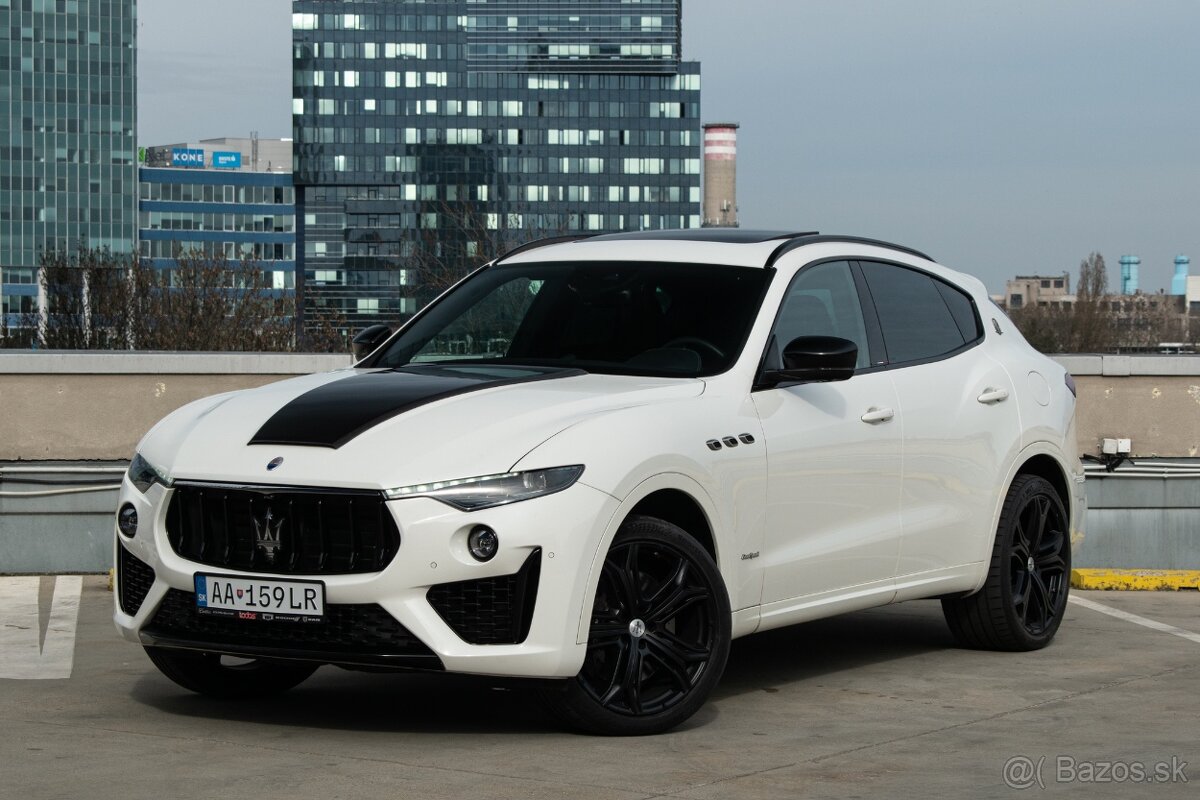 Maserati Levante SQ4 - 2