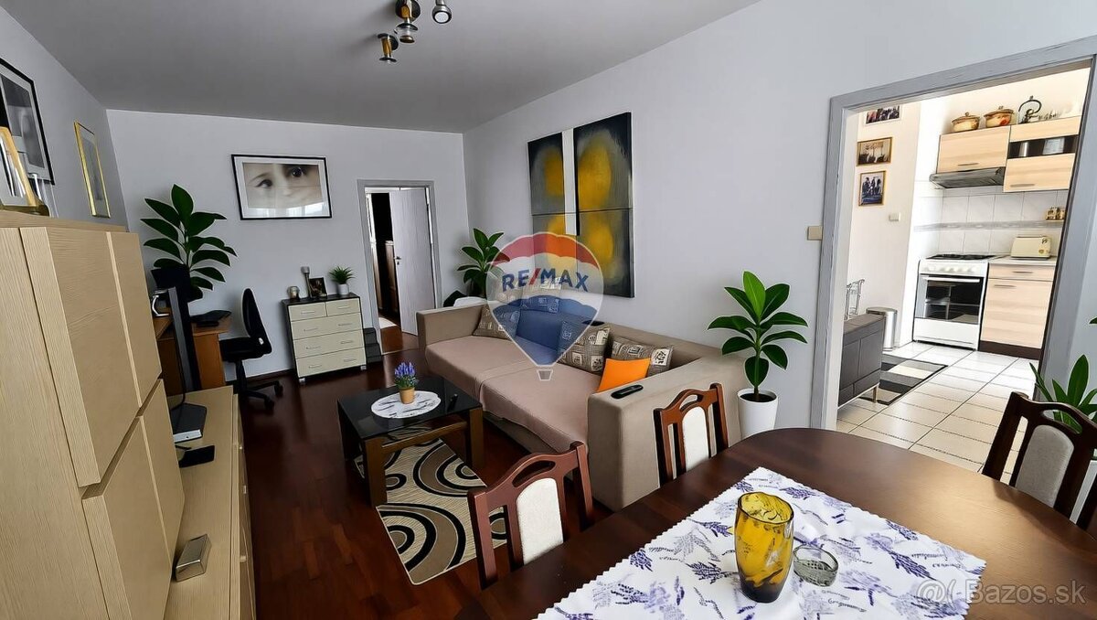 3 izbovy byt Okružná Rožňava - 2