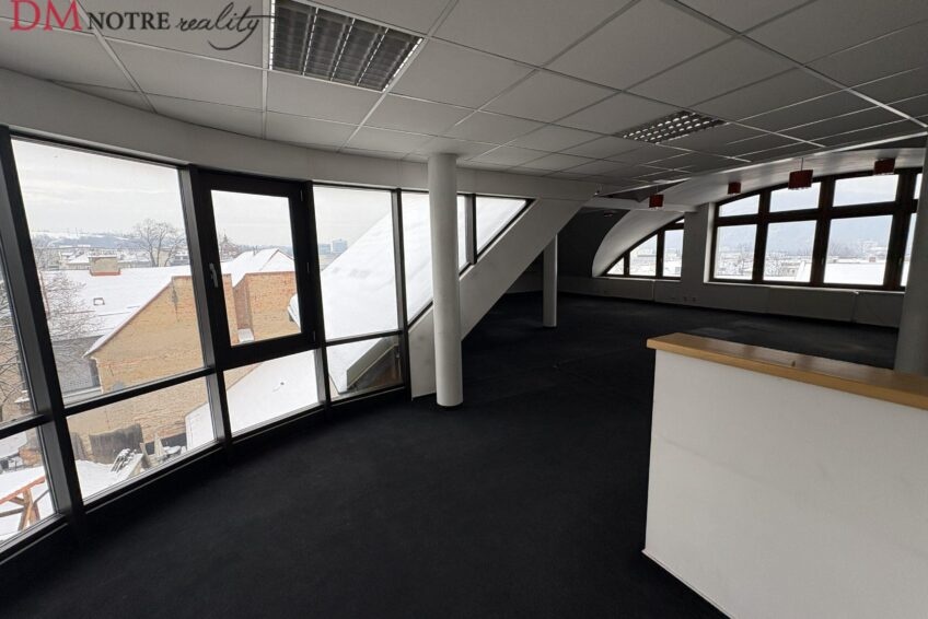 📈Komerčný objekt v centre Banskej Bystrice - 2