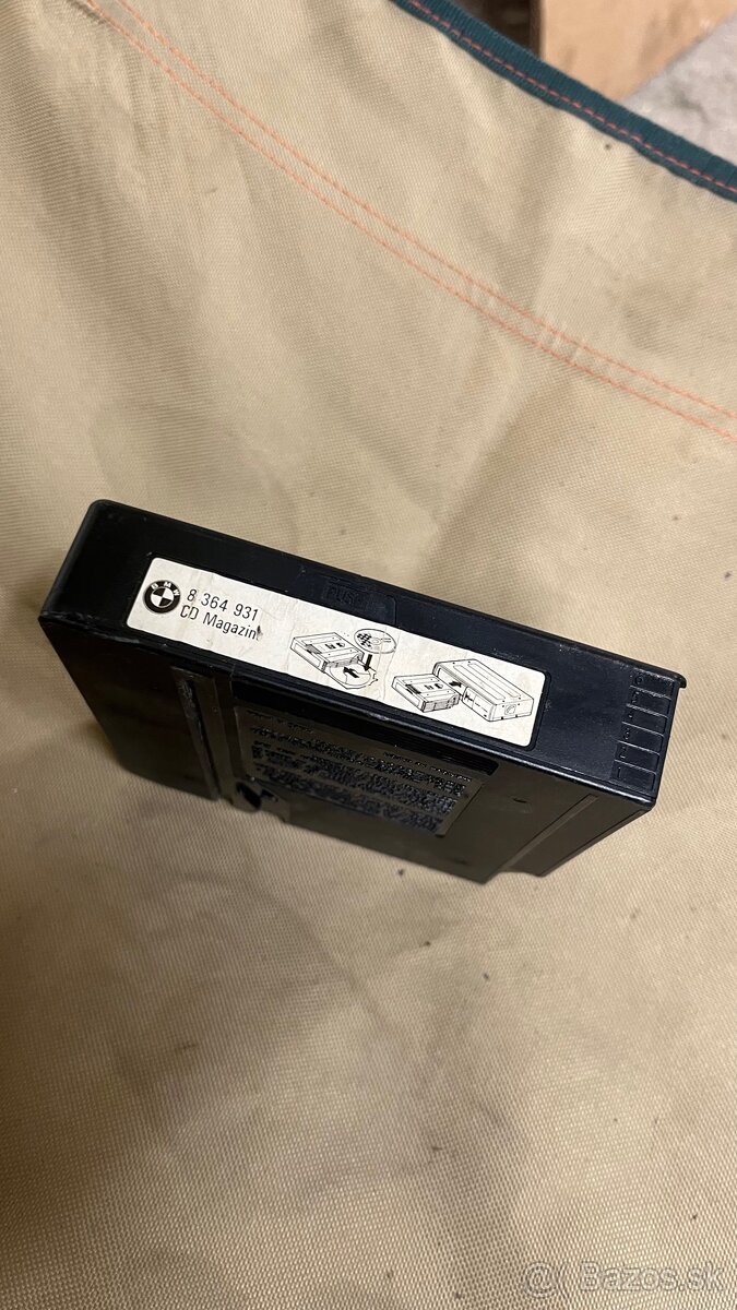 Box do cd meniča bmw - 2