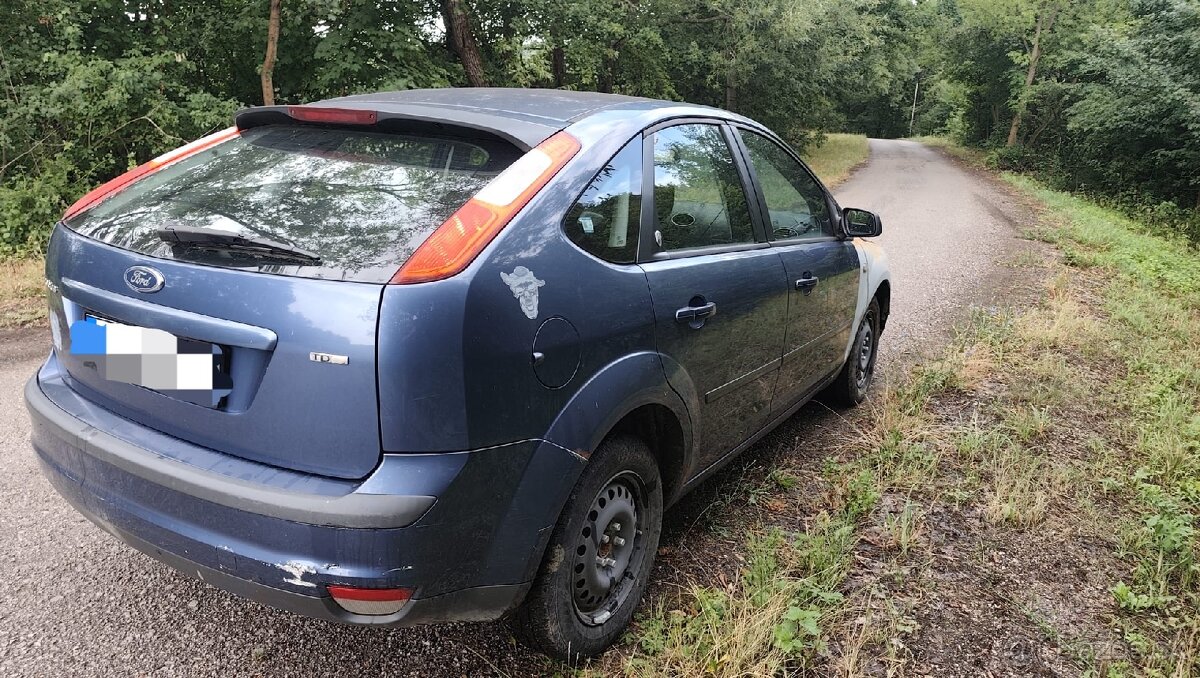 Rozpredam ford focus 1.6 tdci - 2