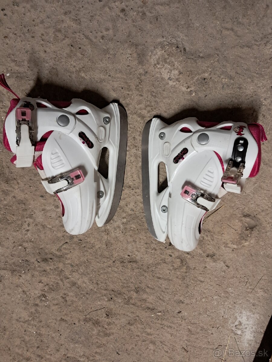 Predam dievcenske korčule na ľad - 2