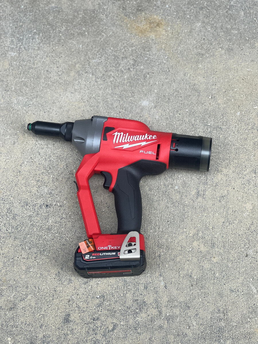 Milwaukee nitovačka M18 ONEFPRT - 2