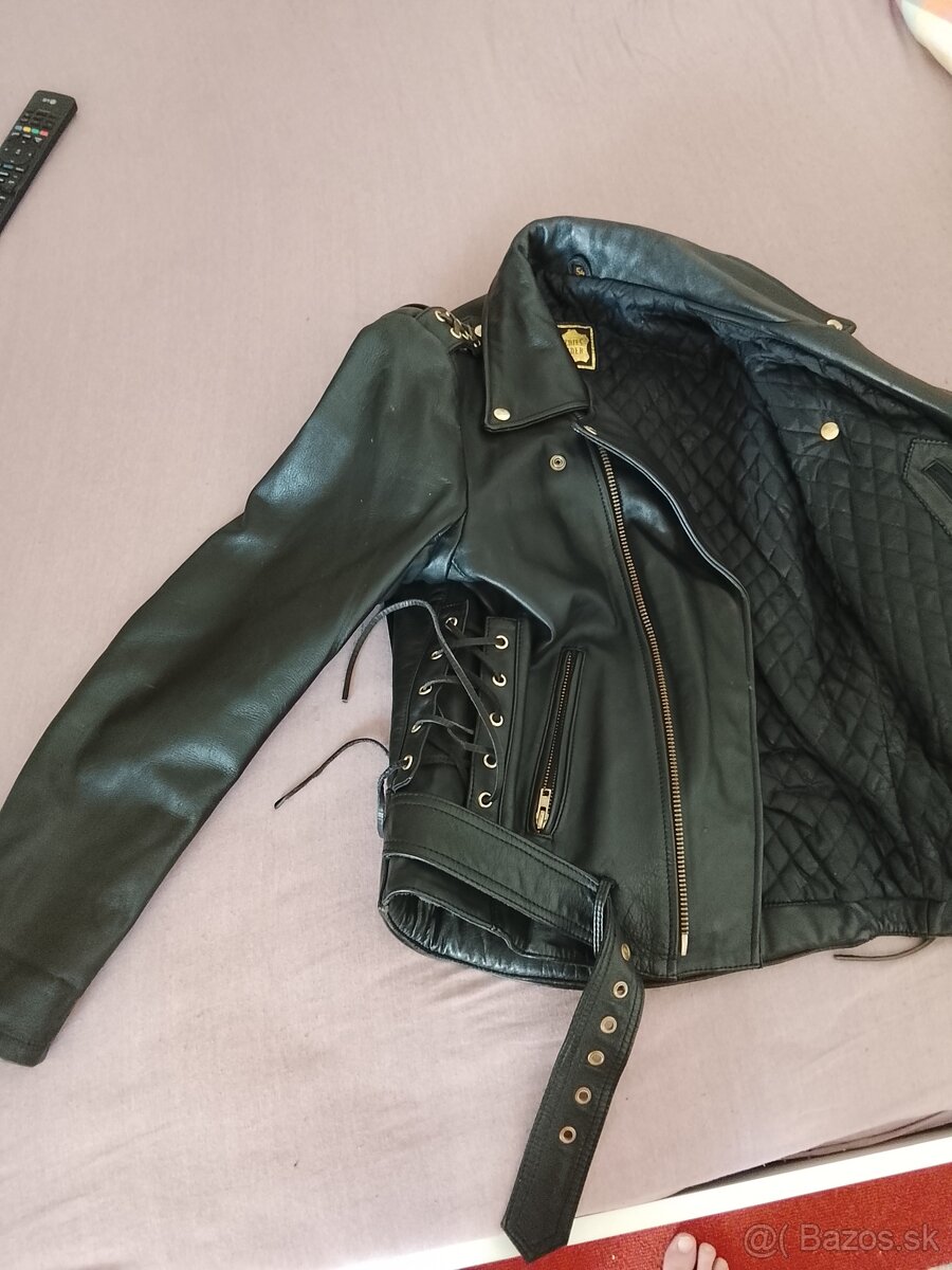 KOŽENÁ BUNDA - 2