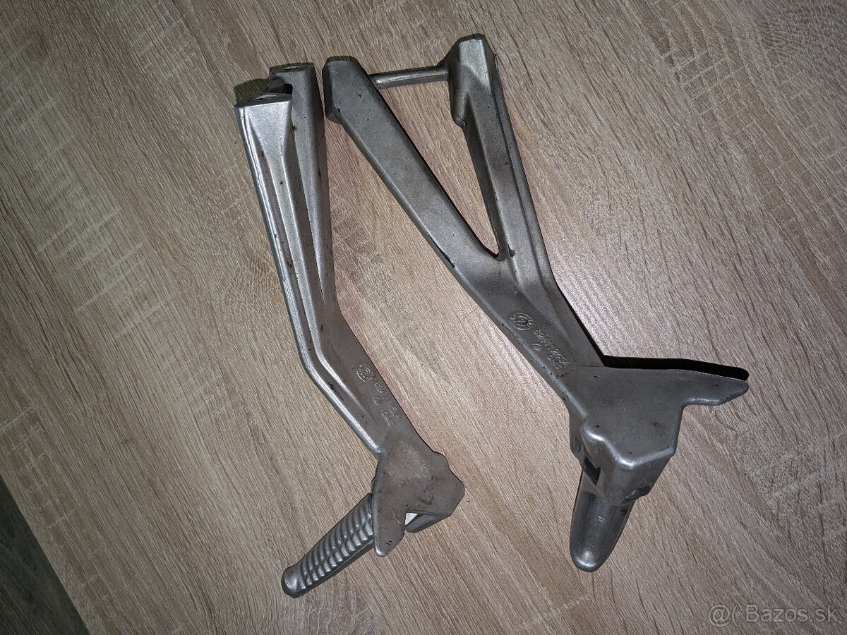 Ducati 848 zadné stipačky - 2