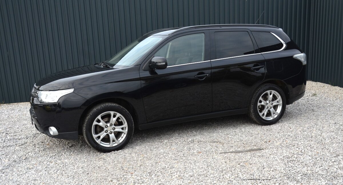 Mitsubishi Outlander 2.2 4×4 SR. voz, 7miestne - 2