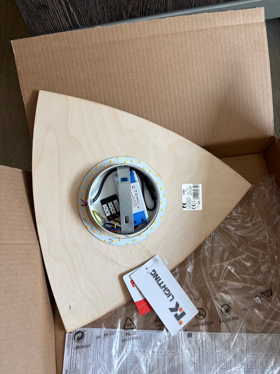 Svietidlo / tienidlo - 2