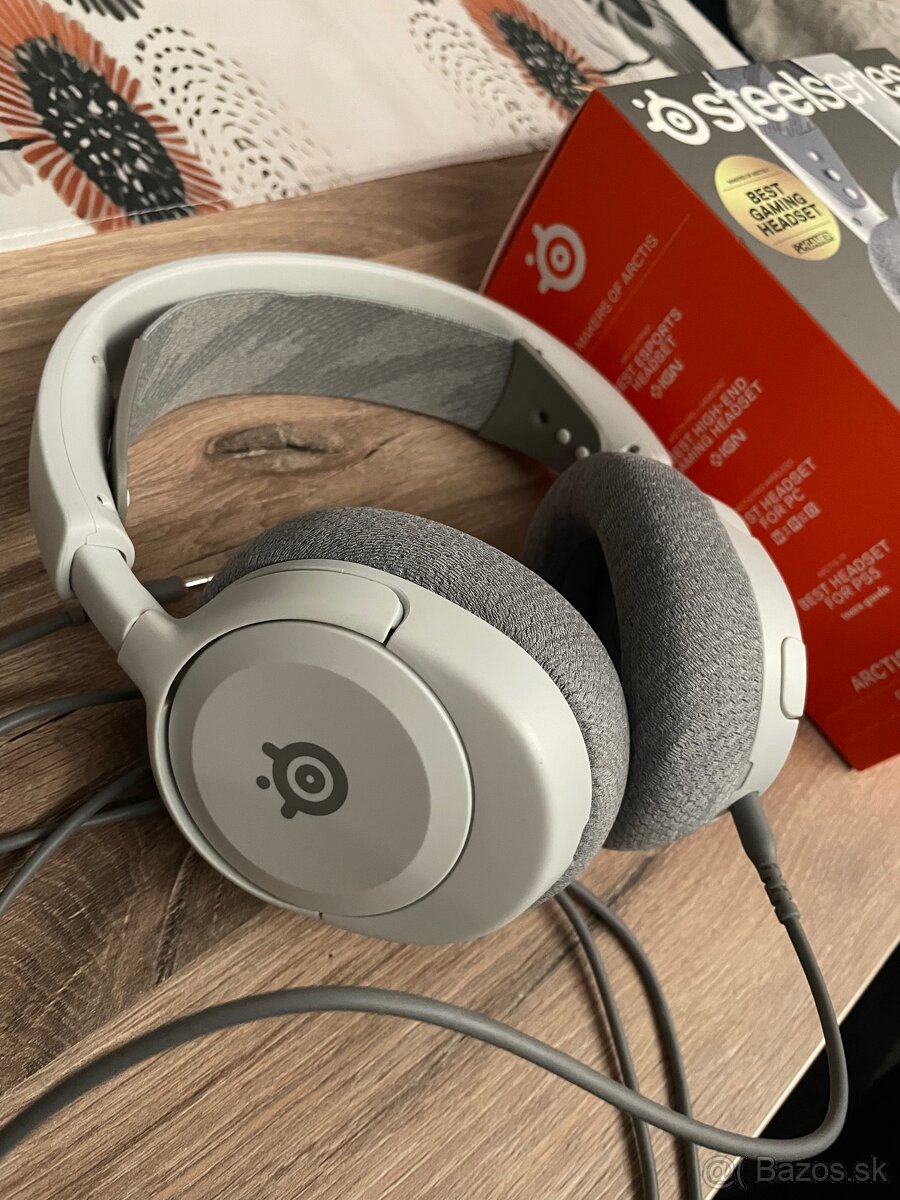 Steelseries arctis nova 1 - 2