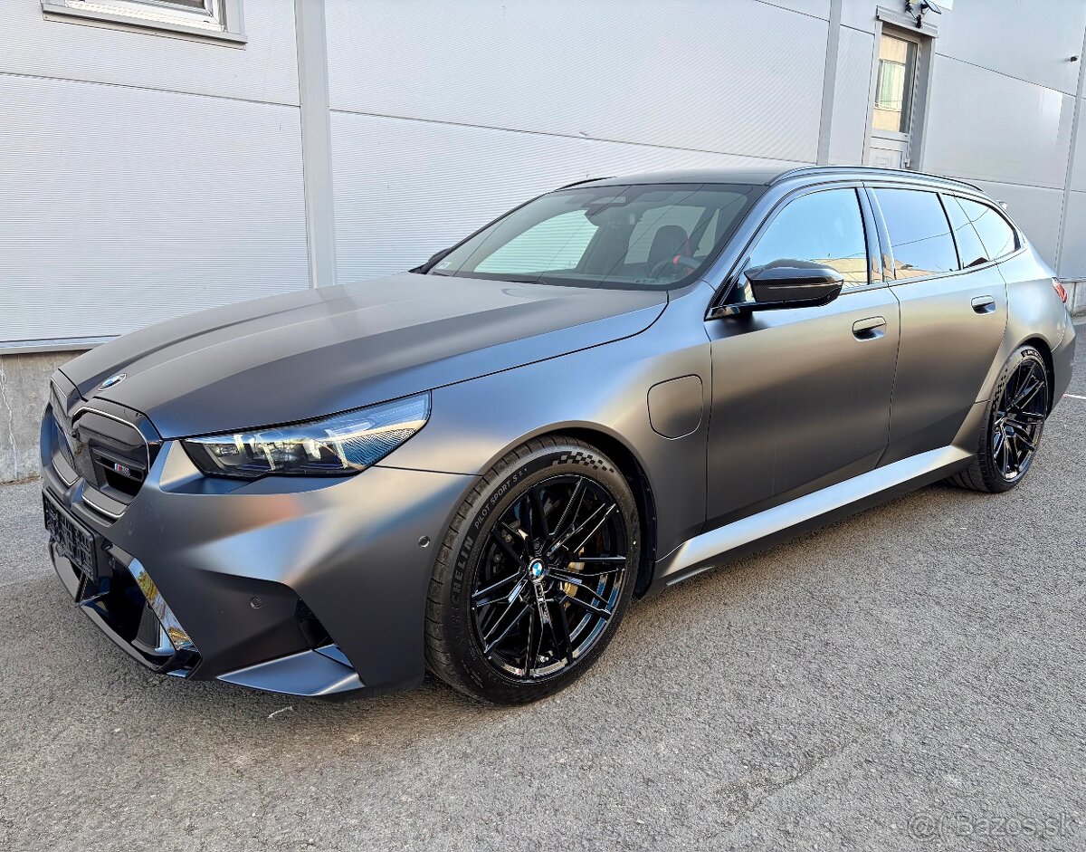 BMW M5 Touring Ultimate - 2