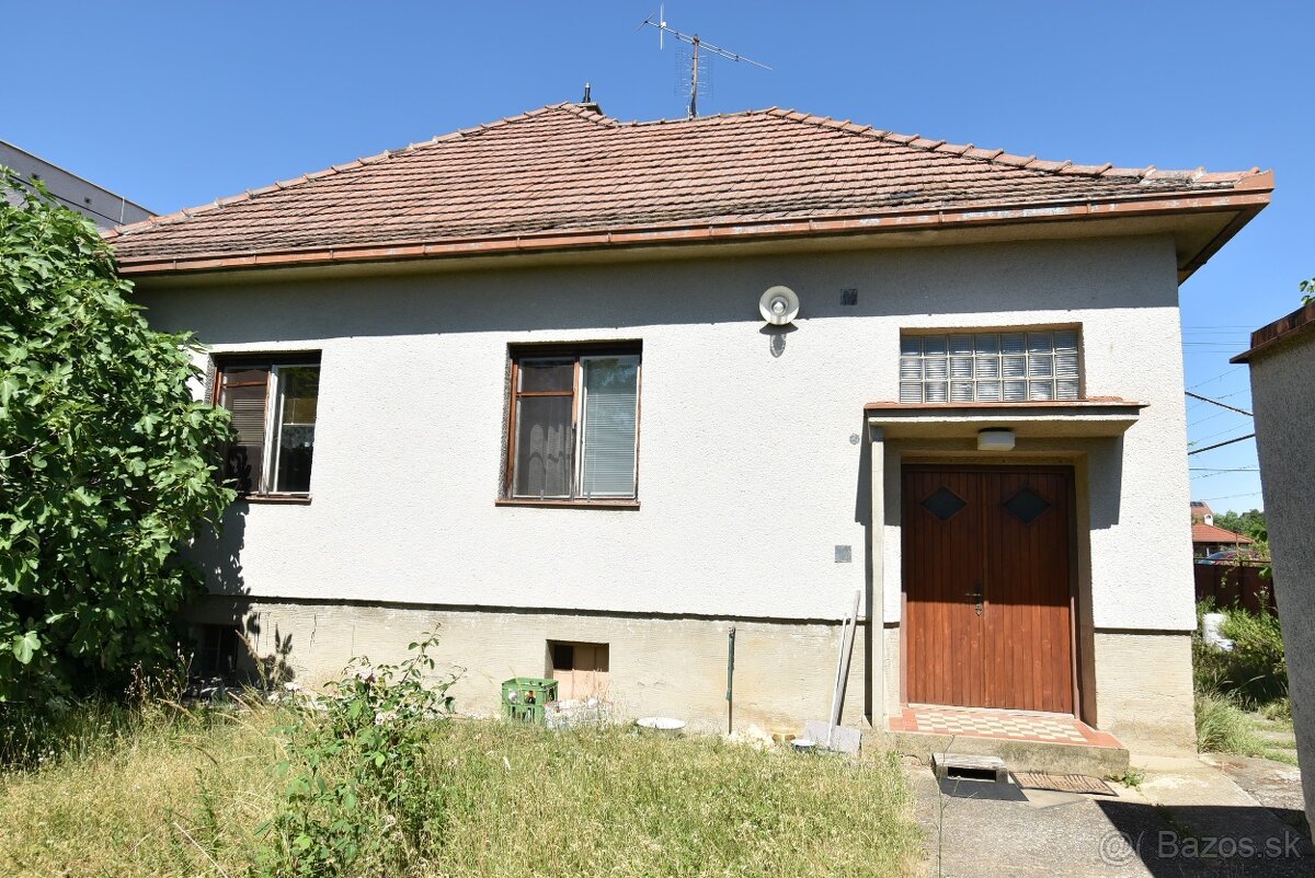 Viničné: dom na tichej ulici - 2