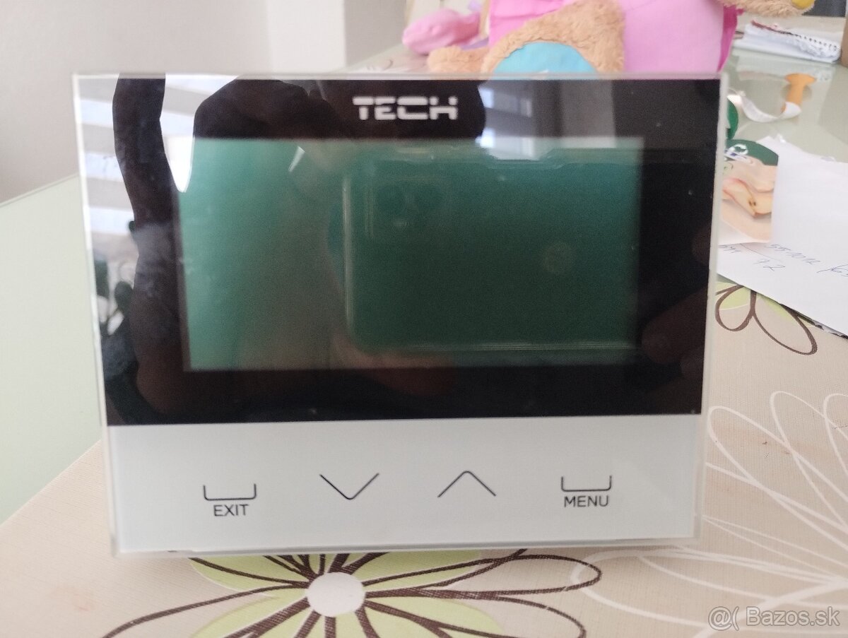 BEZDRÔTOVÝ REGULÁTOR IZBOVÉHO TERMOSTATU - 2