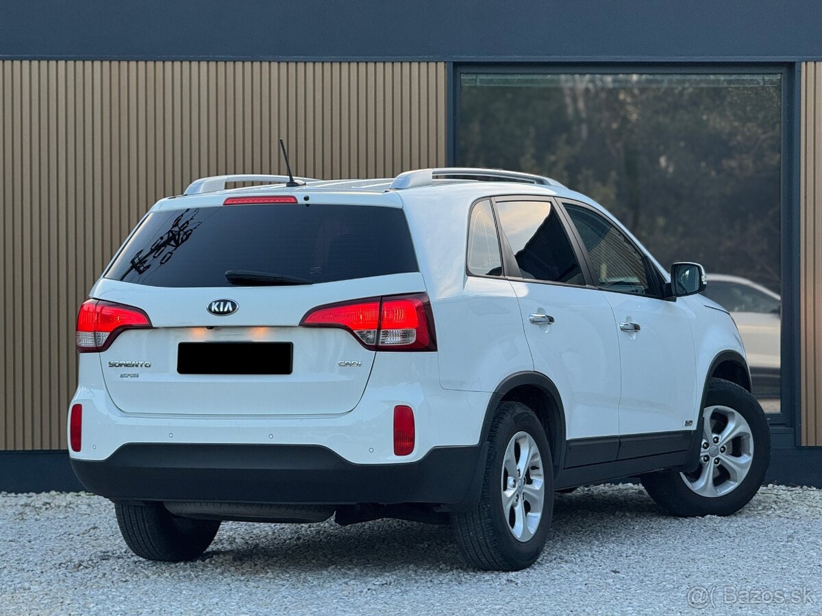 Kia Sorento 2.2 AWD 1.majiteľ, komplet historia - 2